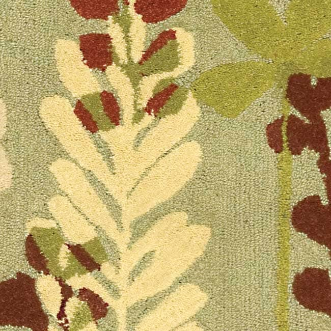 SAFAVIEH Handmade Berkeley Elaine Botanical Wool Rug