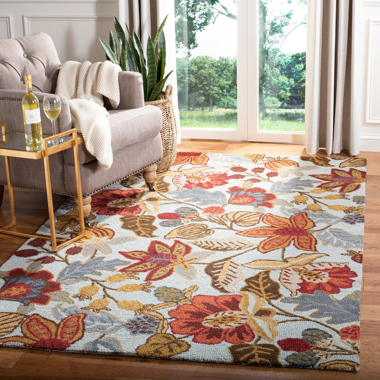 SAFAVIEH Handmade Blossom Biagina Modern Floral Wool Rug