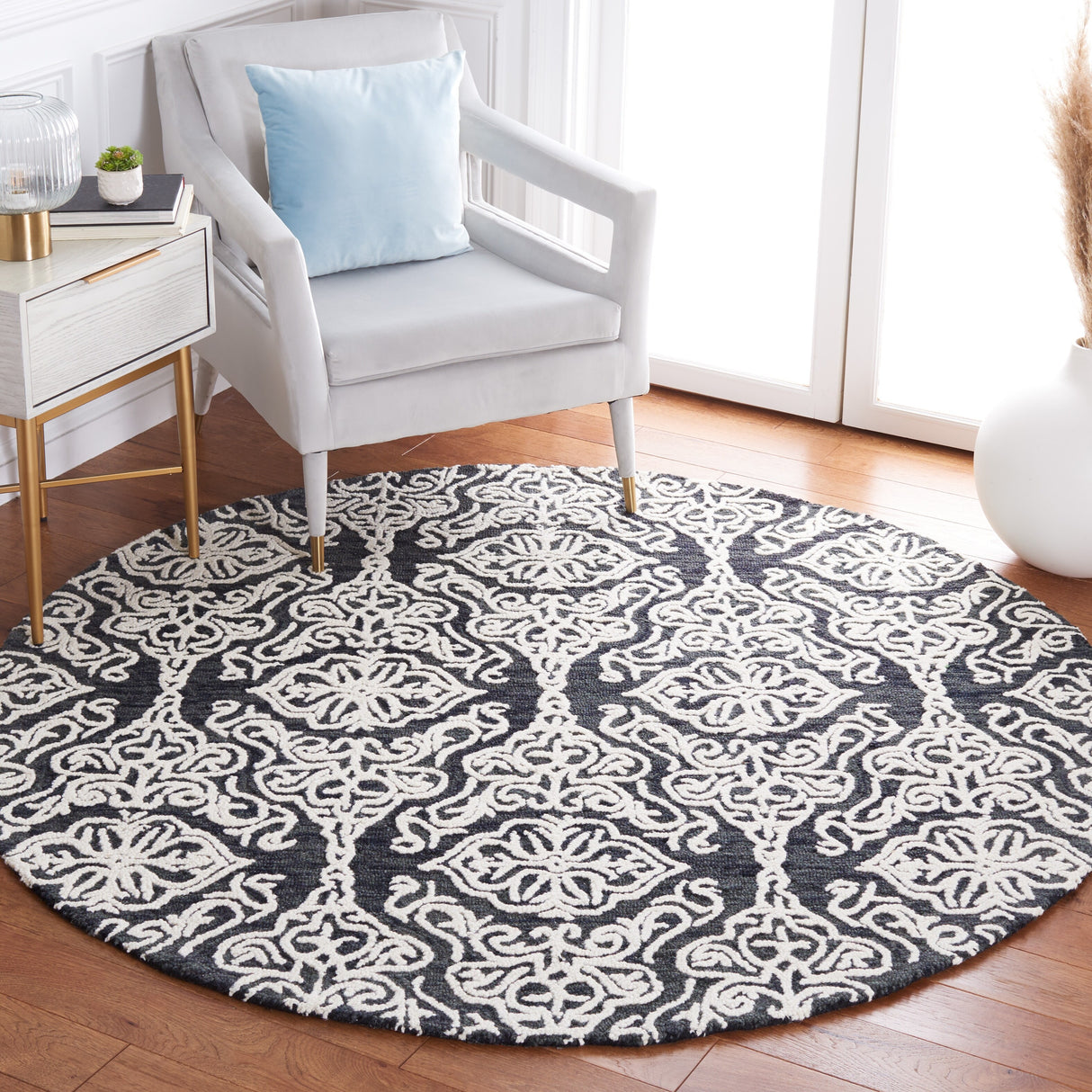 SAFAVIEH Handmade Blossom Cateluta Modern Floral Wool Rug