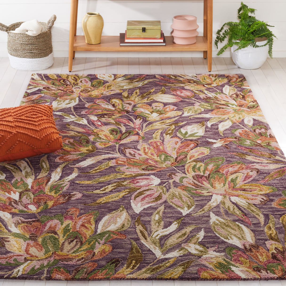 SAFAVIEH Handmade Blossom Deliana French Country Floral Wool Rug