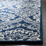 SAFAVIEH Handmade Blossom Esta Modern Floral Wool Rug