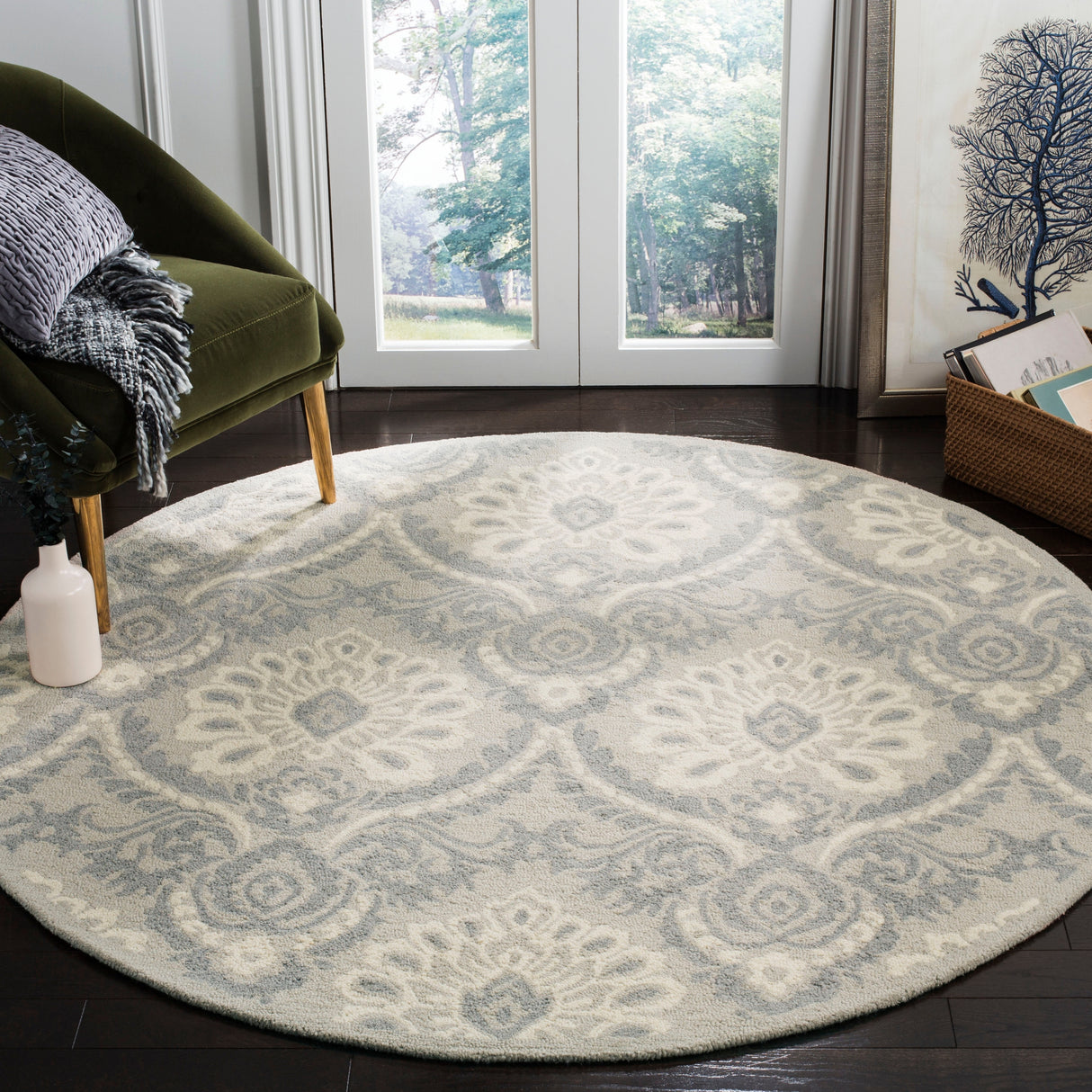 SAFAVIEH Handmade Blossom Esta Modern Floral Wool Rug