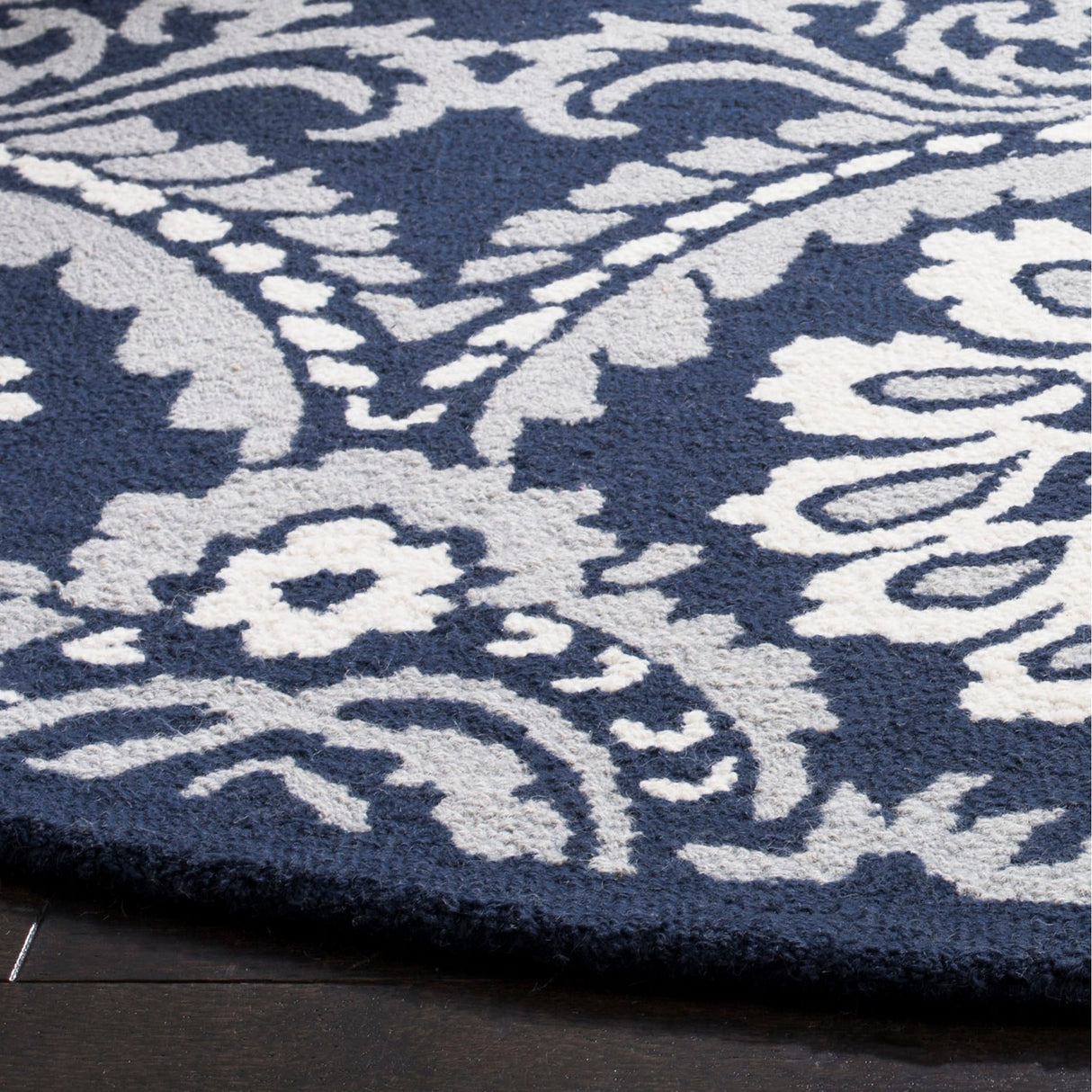 SAFAVIEH Handmade Blossom Esta Modern Floral Wool Rug