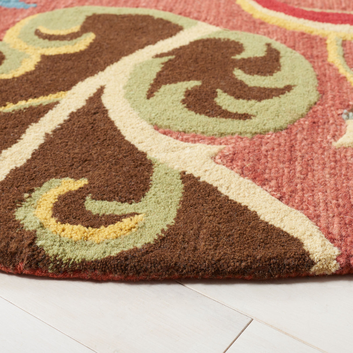 SAFAVIEH Handmade Blossom Frouwktje Modern Floral Wool Rug