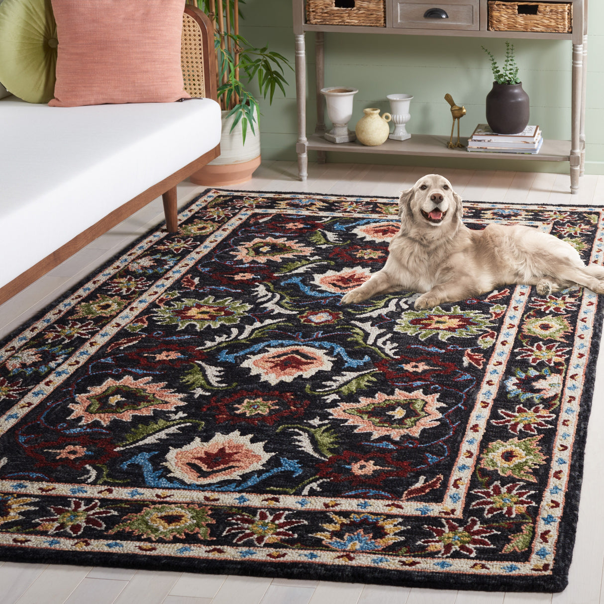 SAFAVIEH Handmade Blossom Geralda Contemporary Wool Rug