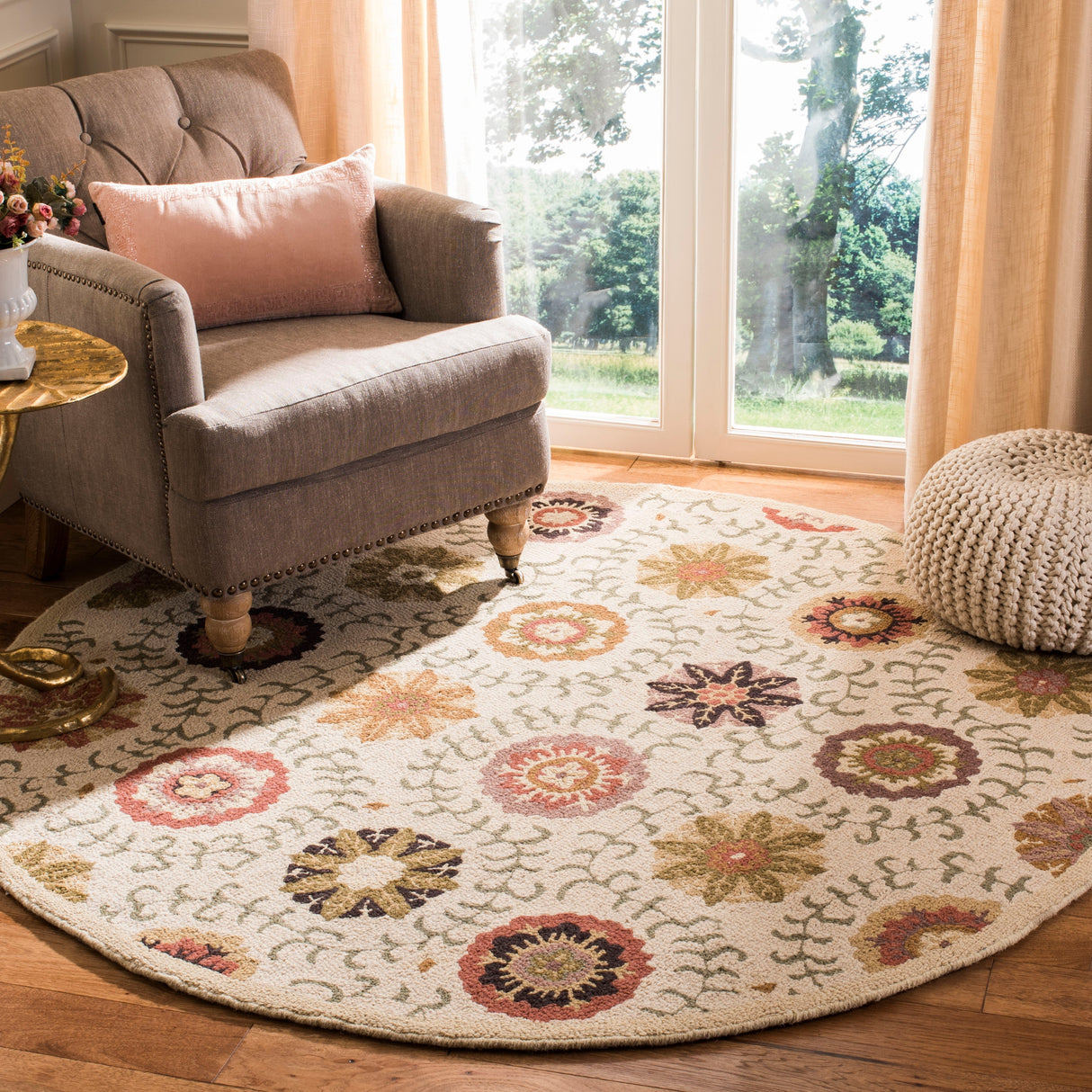 SAFAVIEH Handmade Blossom Gerlind Modern Floral Wool Rug