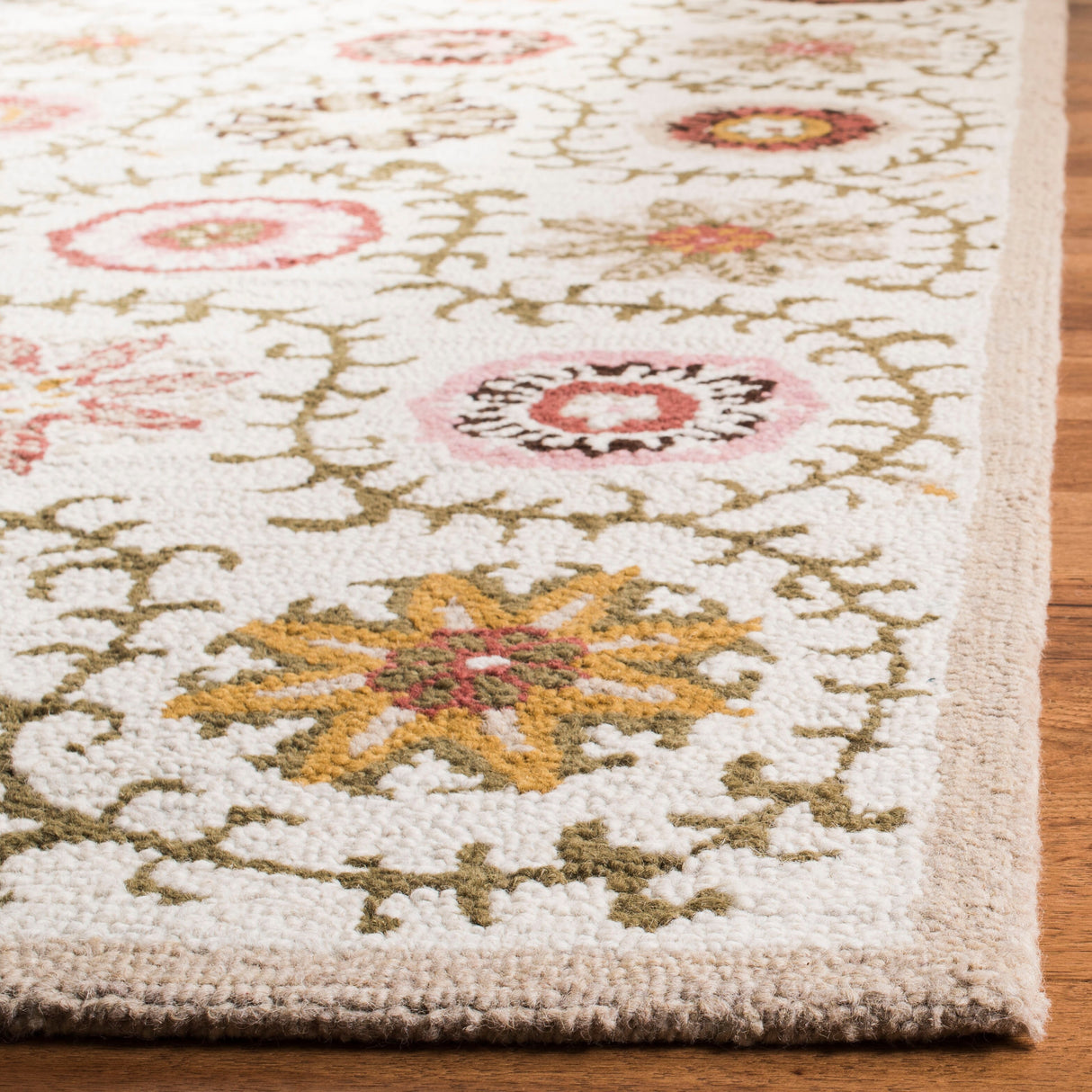 SAFAVIEH Handmade Blossom Gerlind Modern Floral Wool Rug