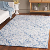 SAFAVIEH Handmade Blossom Gertrida Modern Floral Wool Rug