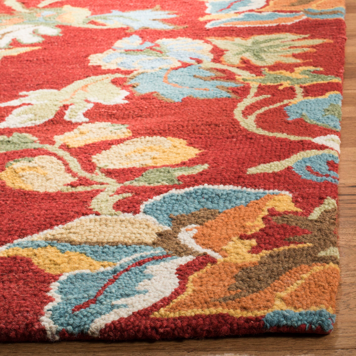 SAFAVIEH Handmade Blossom Ilza Modern Floral Wool Rug