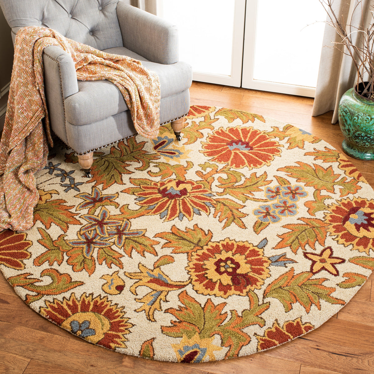 SAFAVIEH Handmade Blossom Kseniya Modern Floral Wool Rug