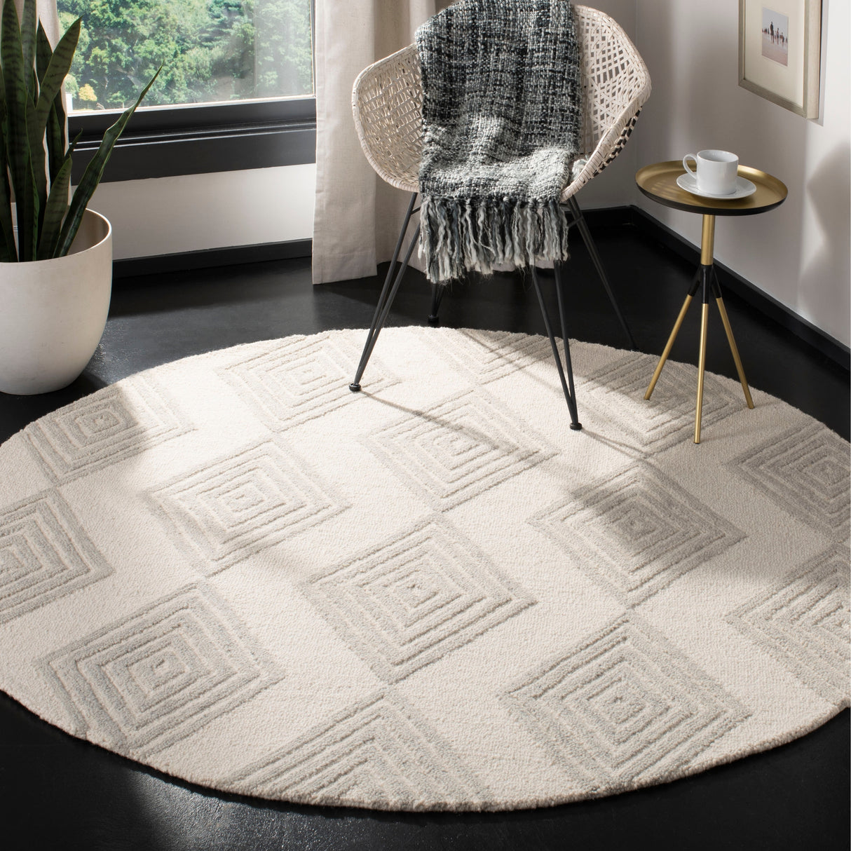 SAFAVIEH Handmade Blossom Miraldine Modern Floral Wool Rug