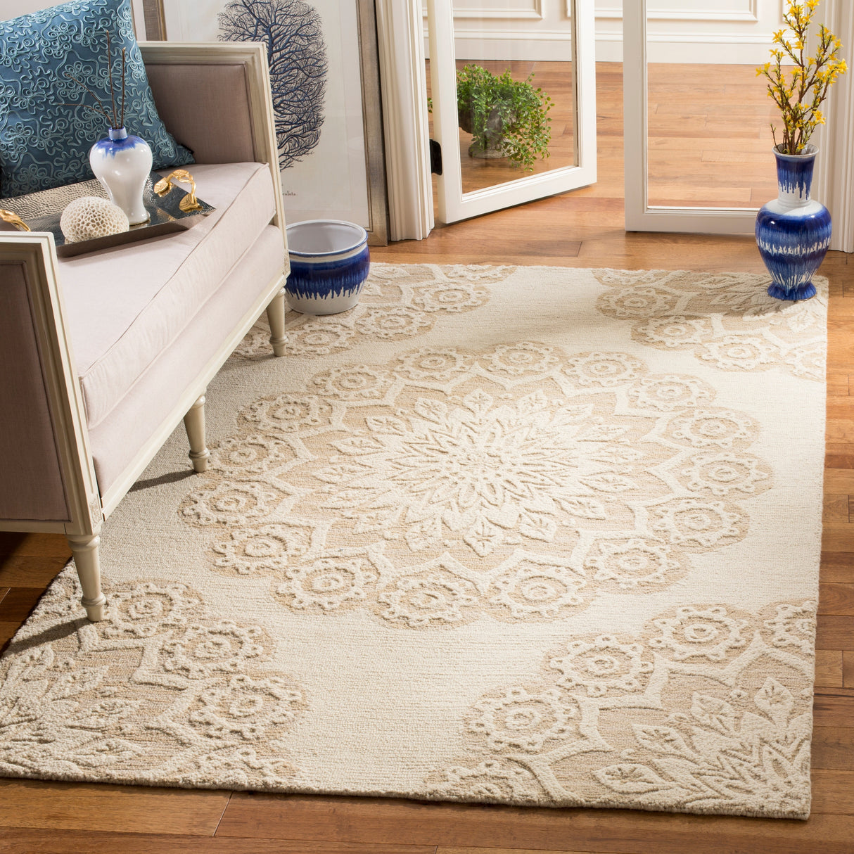 SAFAVIEH Handmade Blossom Oriella Modern Floral Wool Rug