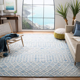 SAFAVIEH Handmade Blossom Orit Moroccan Wool Rug