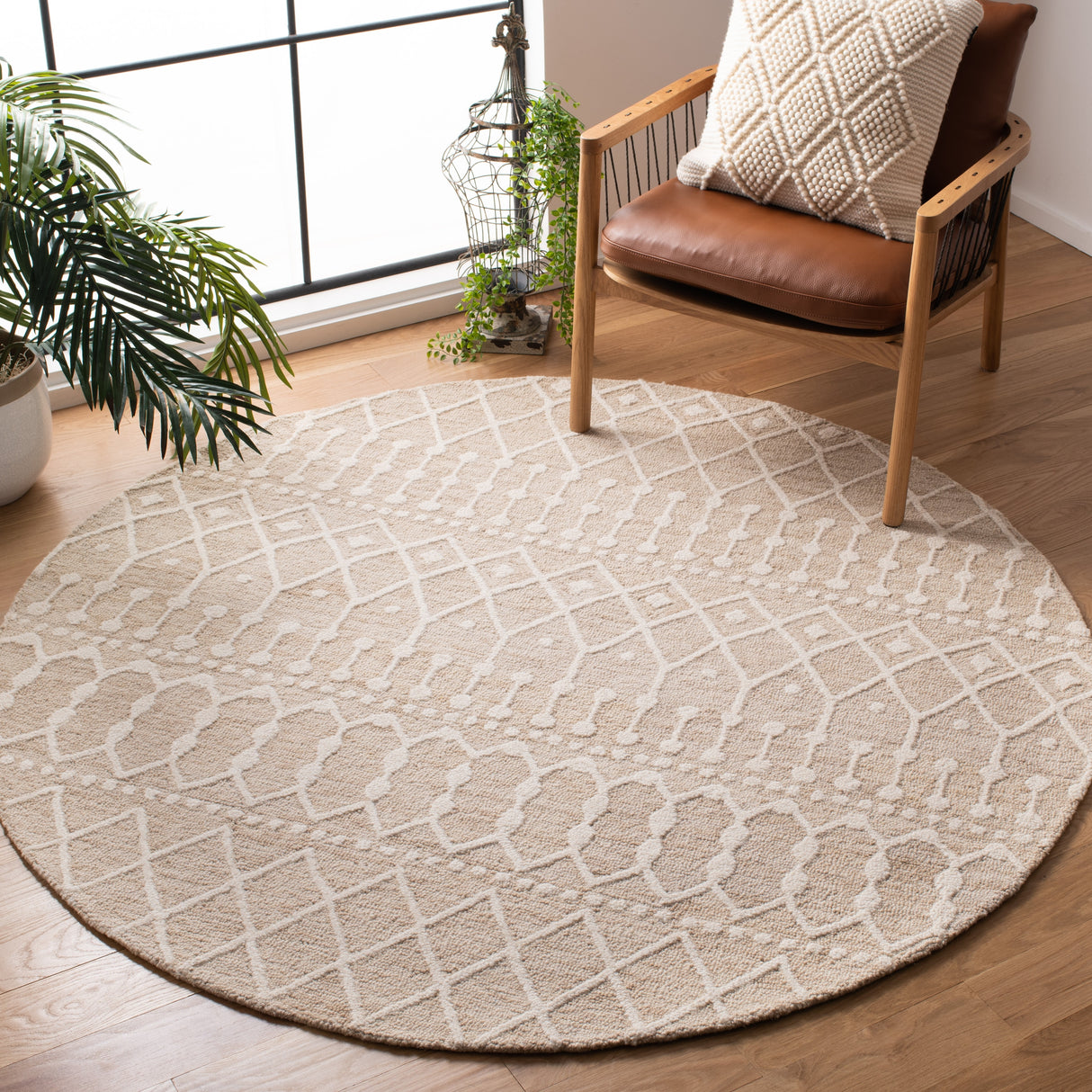 SAFAVIEH Handmade Blossom Orit Moroccan Wool Rug