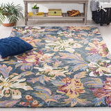 SAFAVIEH Handmade Blossom Roselotte French Country Floral Wool Rug