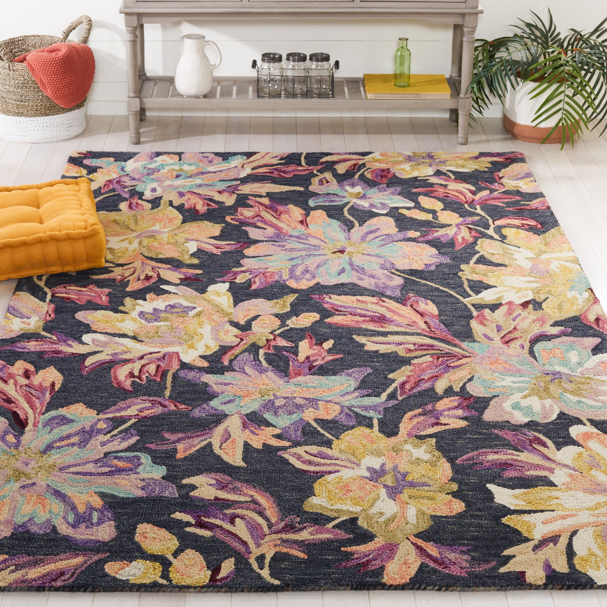 SAFAVIEH Handmade Blossom Roselotte French Country Floral Wool Rug