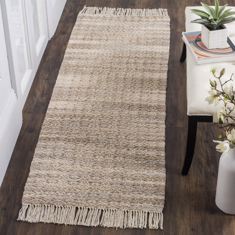 SAFAVIEH Handmade Boston Arbnora Coastal Cotton Rug with Fringe