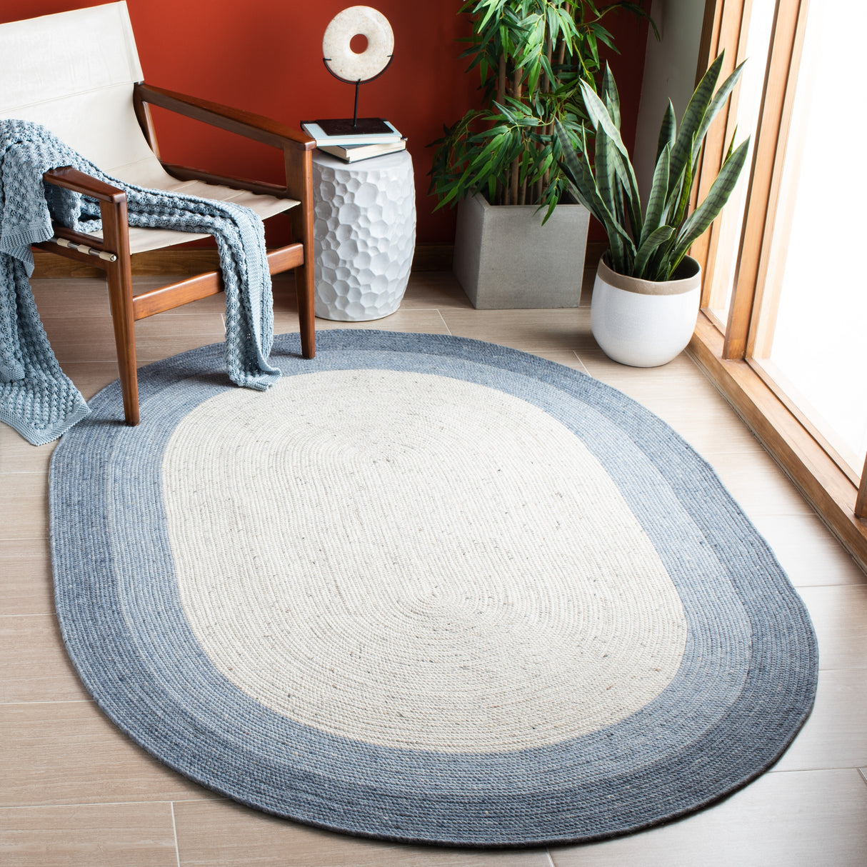 SAFAVIEH Handmade Braided Merve Wool Rug