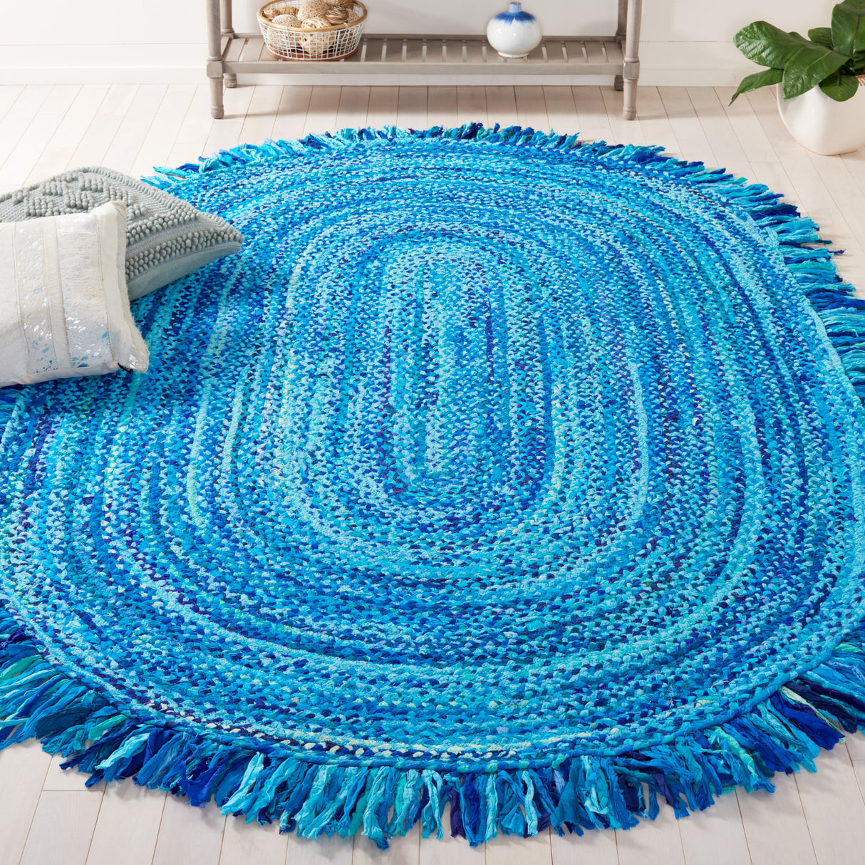 SAFAVIEH Handmade Braided Samya Country Cotton Rug with Fringe