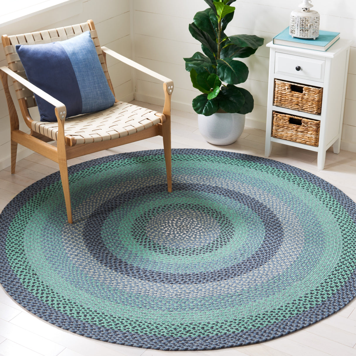 SAFAVIEH Handmade Braided Sylvianne Cotton Rug