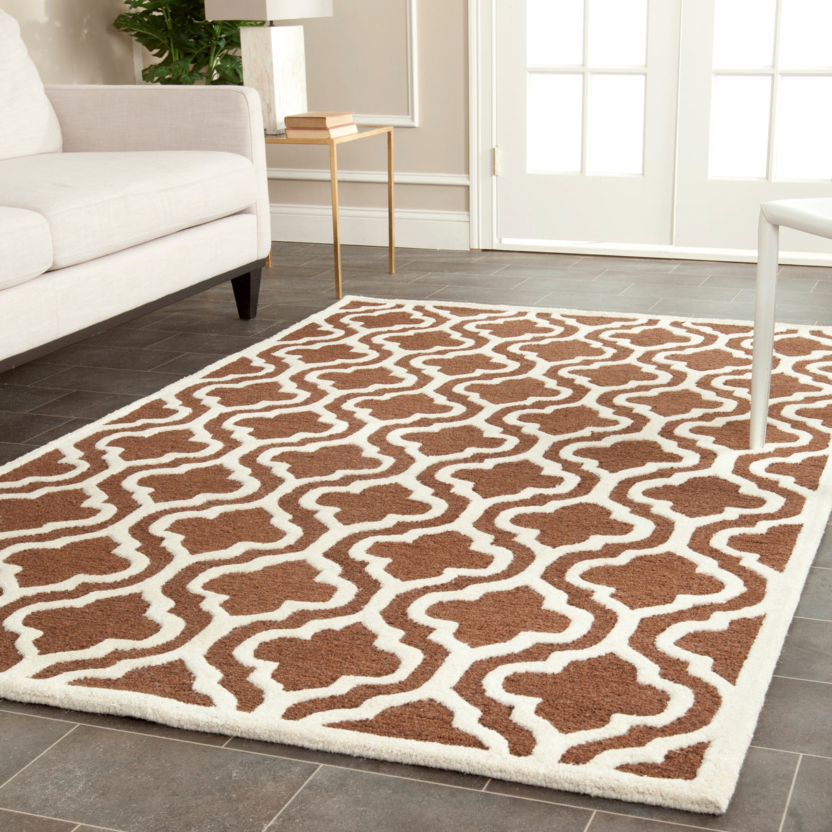 SAFAVIEH Handmade Cambridge Allana Modern Moroccan Wool Rug