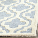 SAFAVIEH Handmade Cambridge Allana Modern Moroccan Wool Rug