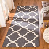 SAFAVIEH Handmade Cambridge Eirny Moroccan Trellis Wool Rug