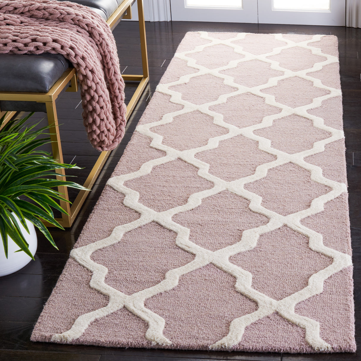 SAFAVIEH Handmade Cambridge Eirny Moroccan Trellis Wool Rug