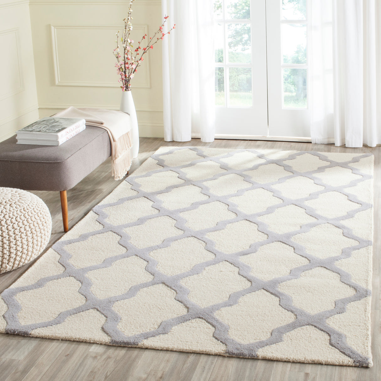 SAFAVIEH Handmade Cambridge Eirny Moroccan Trellis Wool Rug