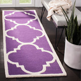 SAFAVIEH Handmade Cambridge Gullveig Modern Moroccan Wool Rug