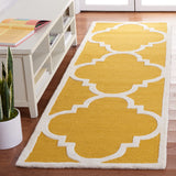 SAFAVIEH Handmade Cambridge Gullveig Modern Moroccan Wool Rug