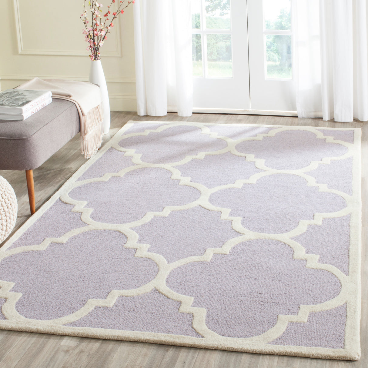 SAFAVIEH Handmade Cambridge Gullveig Modern Moroccan Wool Rug