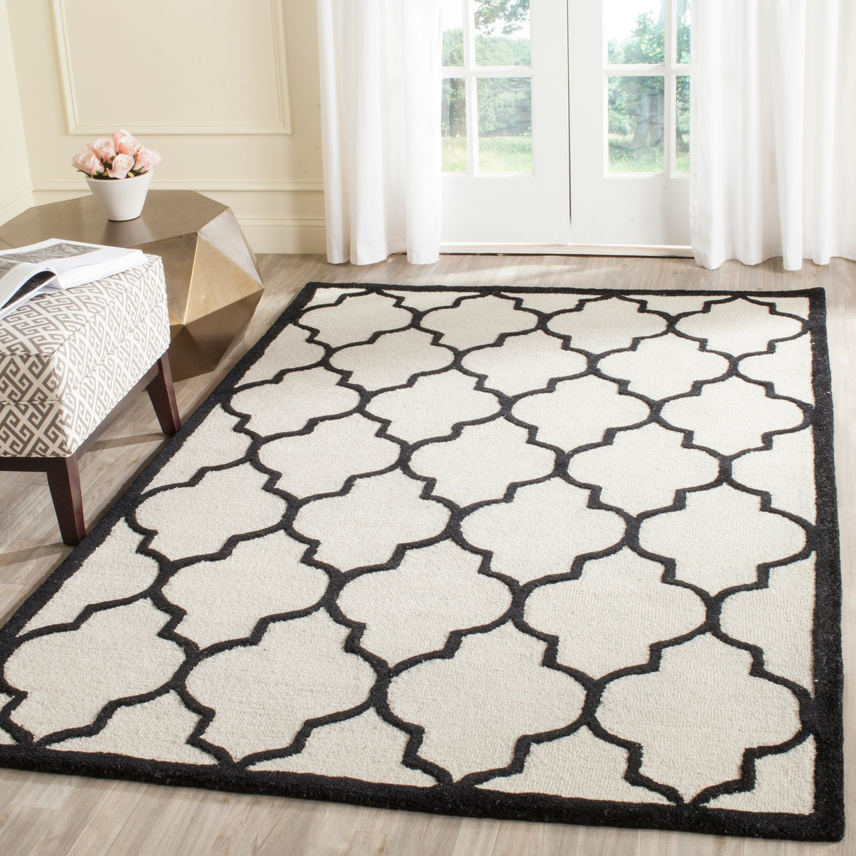 SAFAVIEH Handmade Cambridge Maybell Moroccan Trellis Wool Rug