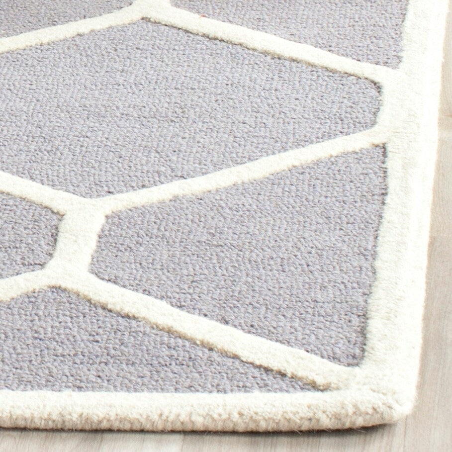 SAFAVIEH Handmade Cambridge Meira Modern Moroccan Wool Rug