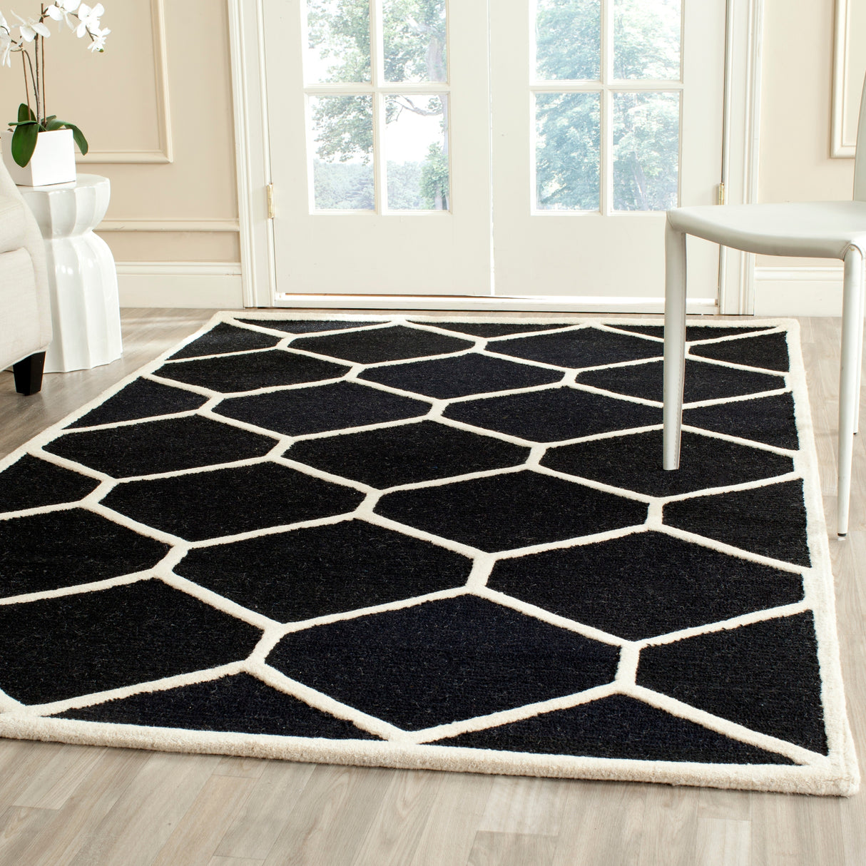 SAFAVIEH Handmade Cambridge Meira Modern Moroccan Wool Rug