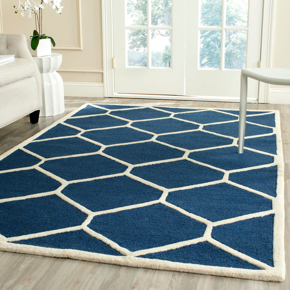 SAFAVIEH Handmade Cambridge Meira Modern Moroccan Wool Rug