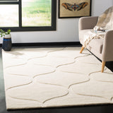 SAFAVIEH Handmade Cambridge Nenka Modern Wool Rug