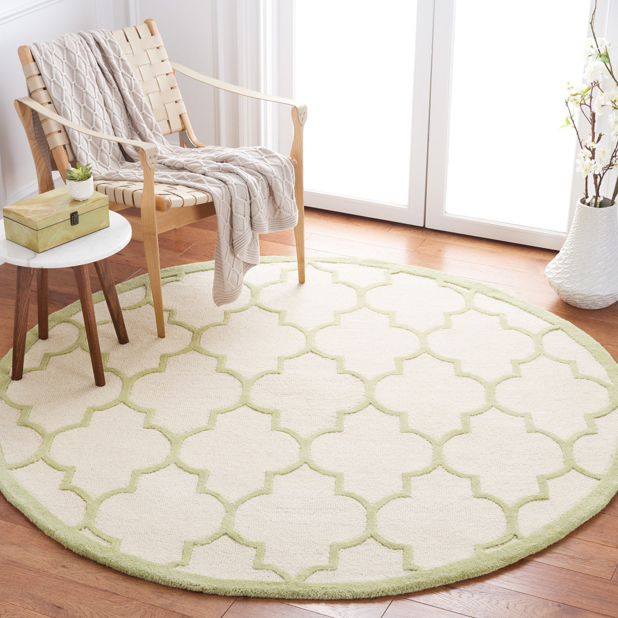 SAFAVIEH Handmade Cambridge Oddny Moroccan Trellis Wool Rug