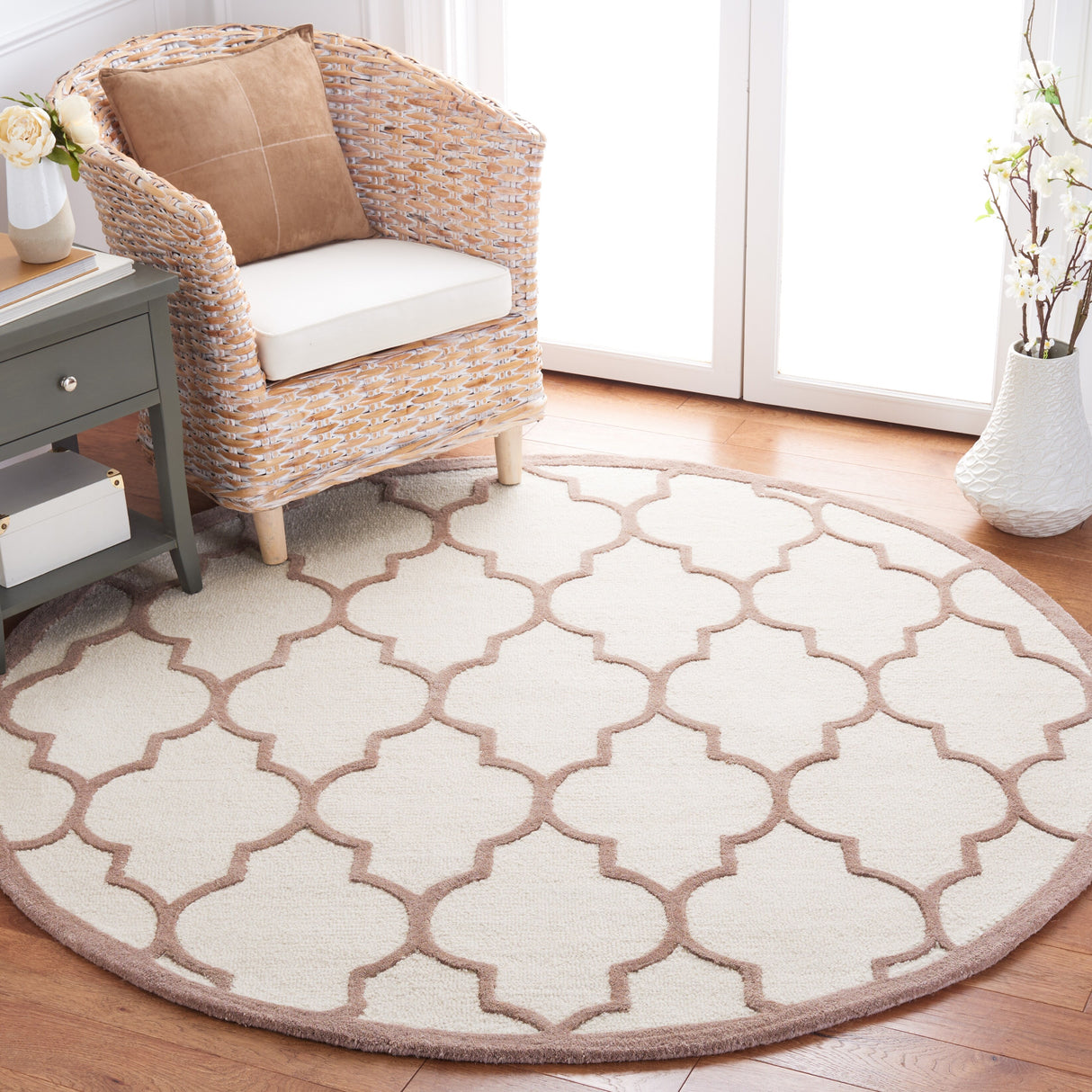 SAFAVIEH Handmade Cambridge Oddny Moroccan Trellis Wool Rug