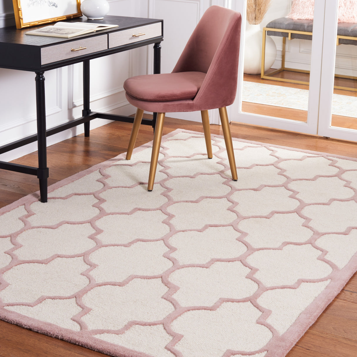 SAFAVIEH Handmade Cambridge Oddny Moroccan Trellis Wool Rug