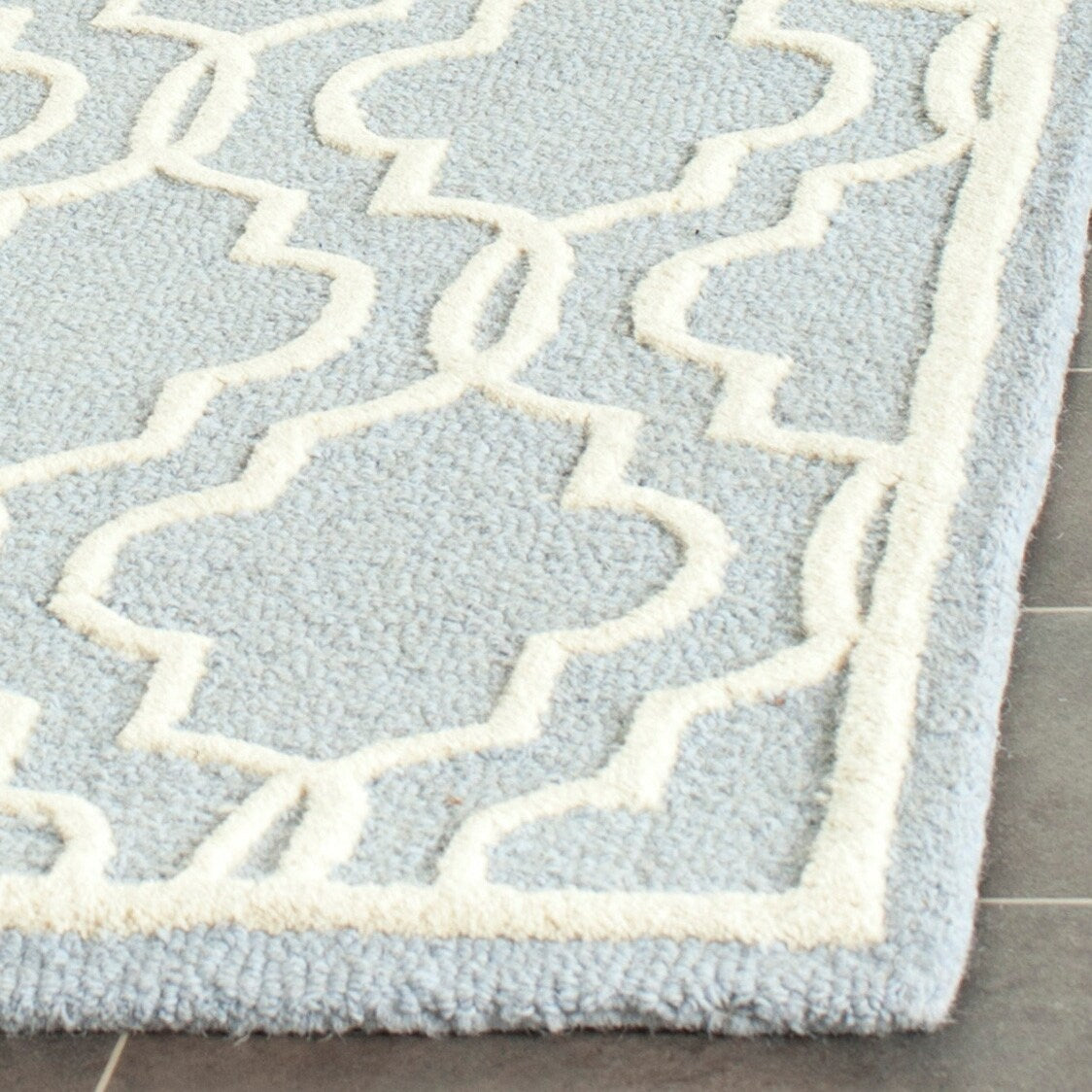 SAFAVIEH Handmade Cambridge Philine Geometric Wool Rug