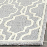 SAFAVIEH Handmade Cambridge Philine Geometric Wool Rug