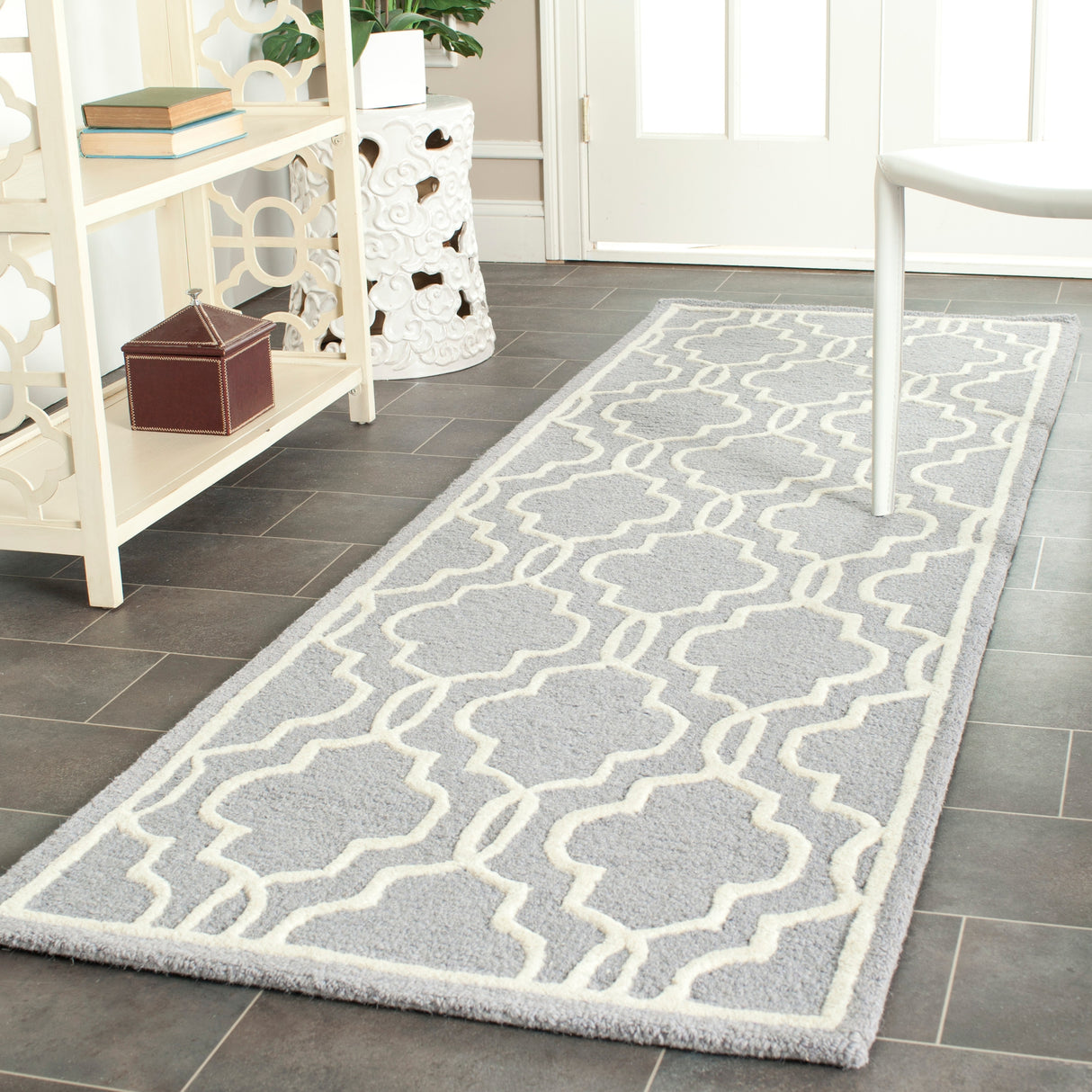 SAFAVIEH Handmade Cambridge Philine Geometric Wool Rug