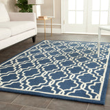 SAFAVIEH Handmade Cambridge Philine Geometric Wool Rug