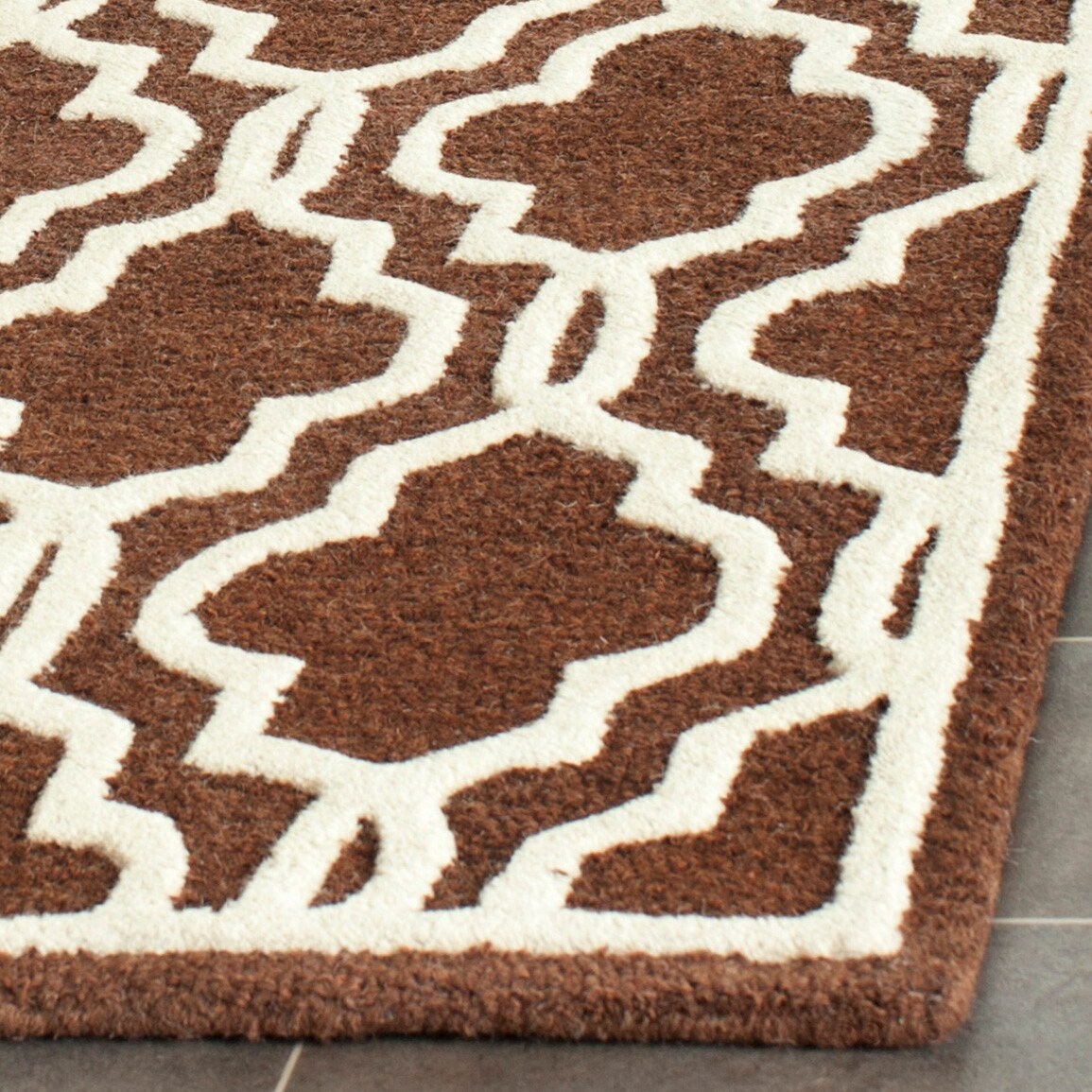 SAFAVIEH Handmade Cambridge Philine Geometric Wool Rug