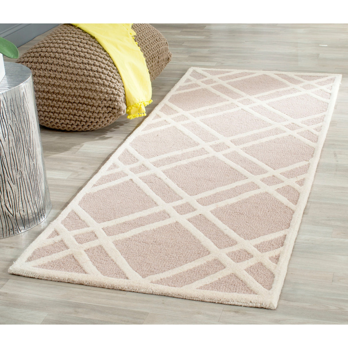 SAFAVIEH Handmade Cambridge Polona Modern Moroccan Wool Rug