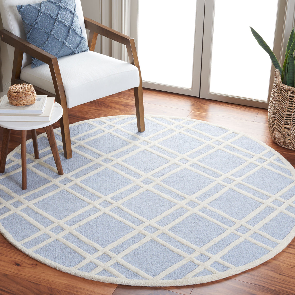 SAFAVIEH Handmade Cambridge Polona Modern Moroccan Wool Rug