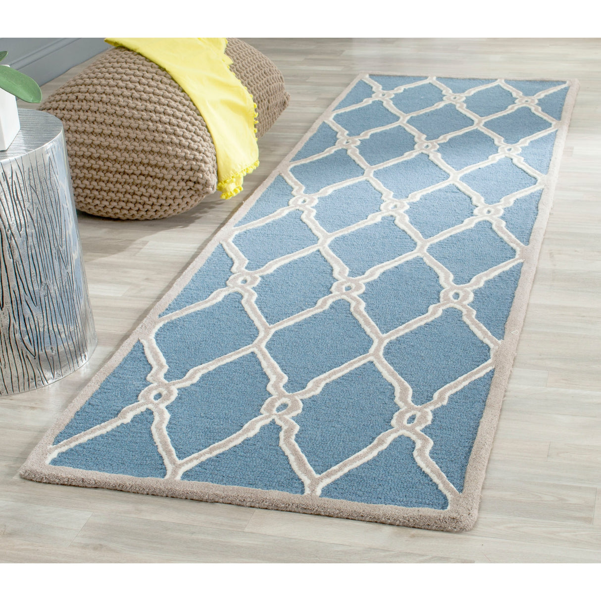 SAFAVIEH Handmade Cambridge Richtsje Moroccan Trellis Wool Rug