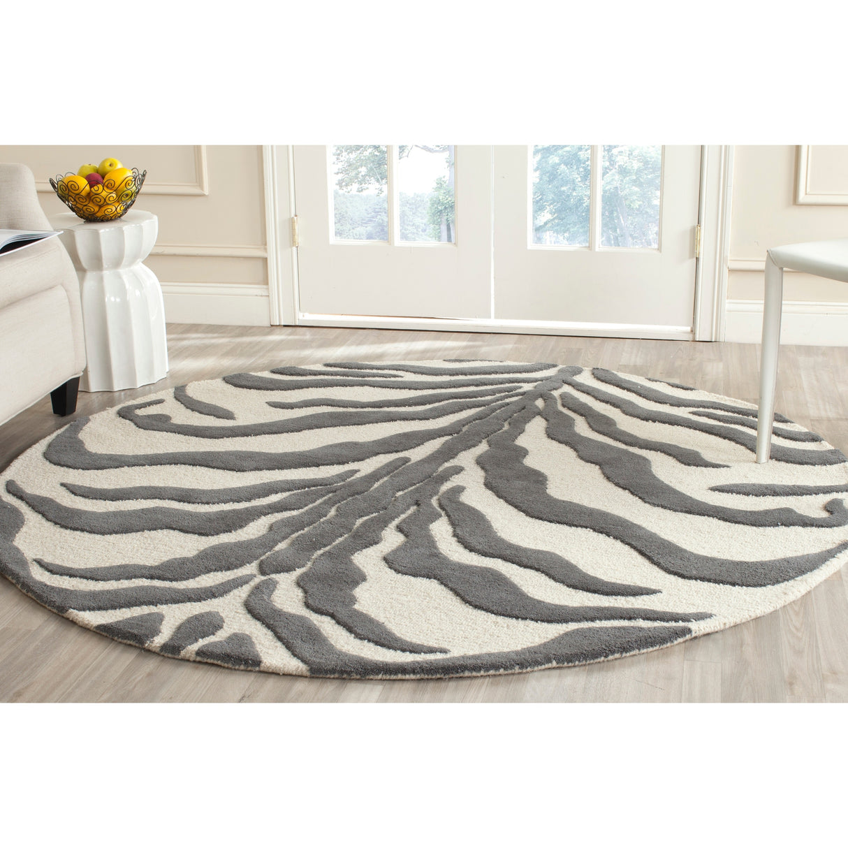 SAFAVIEH Handmade Cambridge Rikey Animal Print Wool Rug