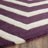 SAFAVIEH Handmade Cambridge Terttu Chevron Wool Rug